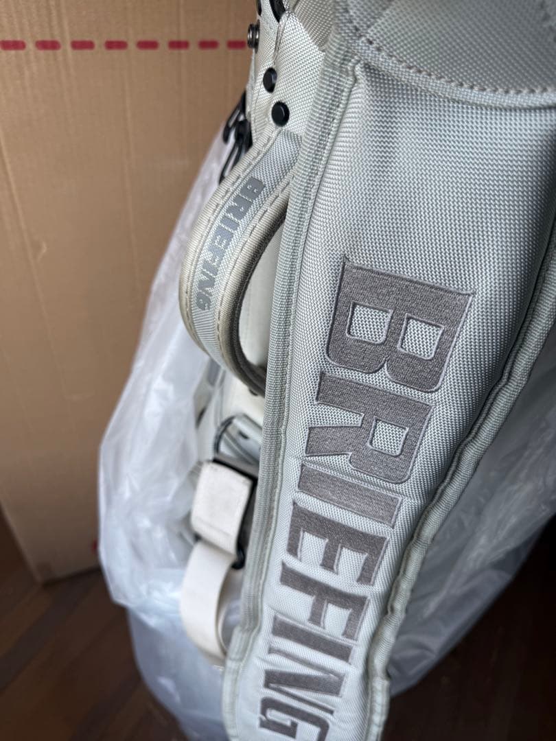 【最高級ライン】BRIEFING CR-10ブリーフィングキャディバッグシルバー