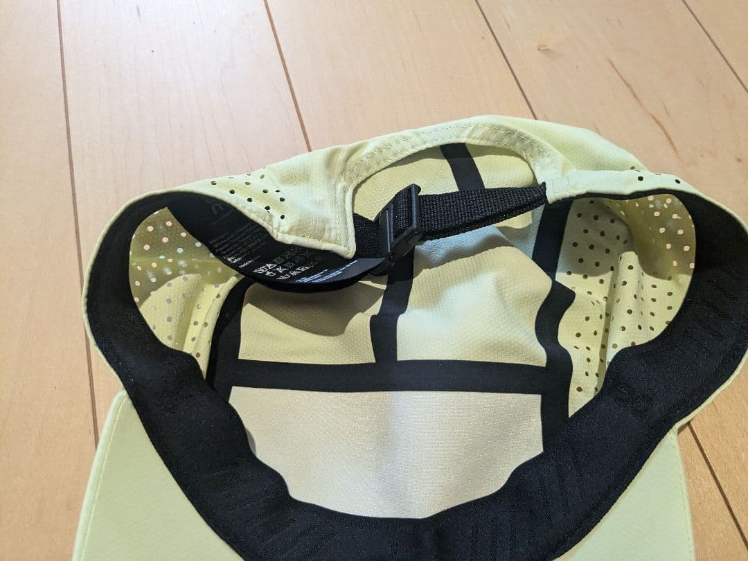 〚未使用品〛オンon Lightweight cap ライトイエロー