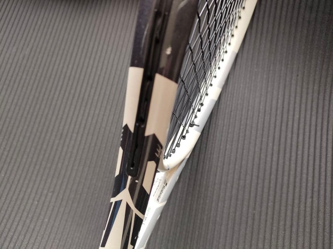BABOLAT　ピュアドライブ　2024ウインブルドンモデル