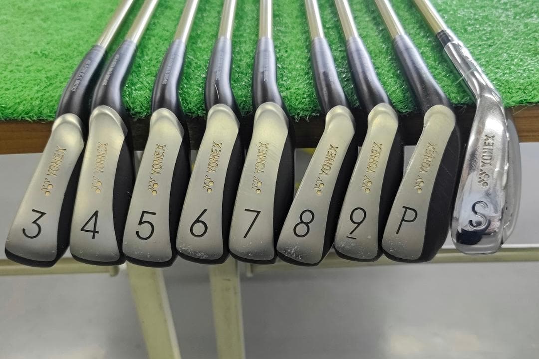 YONEX AERONA IRON 9本セット(3～9・PW・SW）