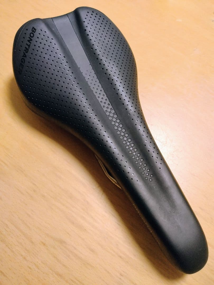 TREK BONTRAGER ARVADA ELITE サドル 自転車 状態良好