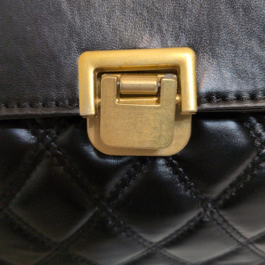 新品未使用ノベルティCHANELチャーム2つ　ショッパー付き　社外品バッグ