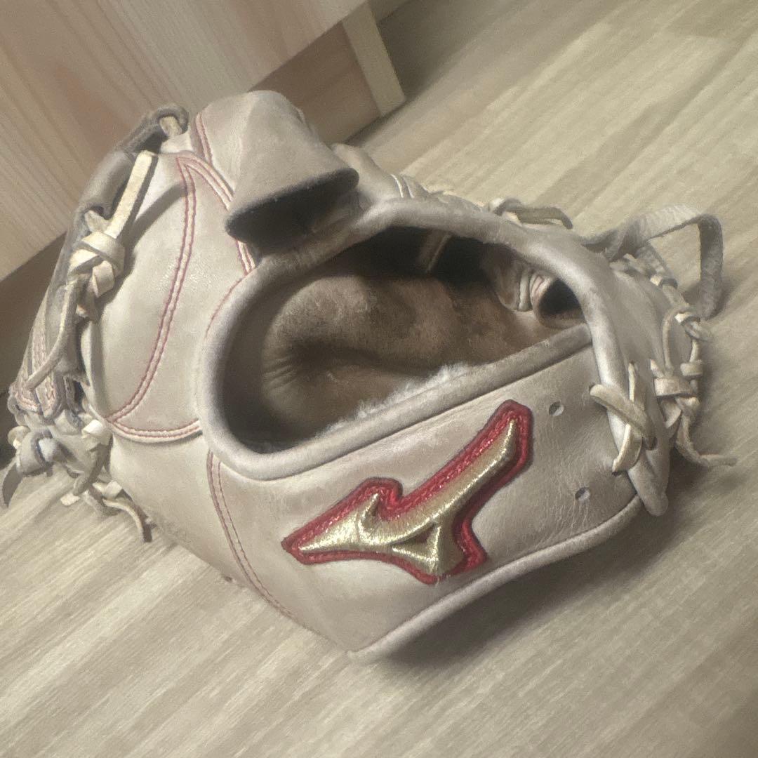 Mizuno 硬式グローブ ライトグレー