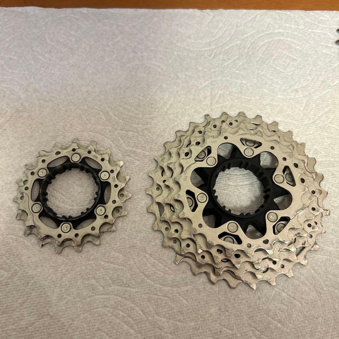 Shimano Ultegra CS-R8100 11-30T 12速　スプロケ