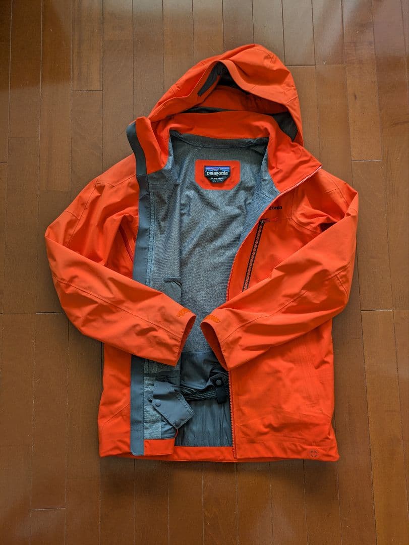 Patagoniaパタゴニア アントラックド ジャケット ゴアテックス