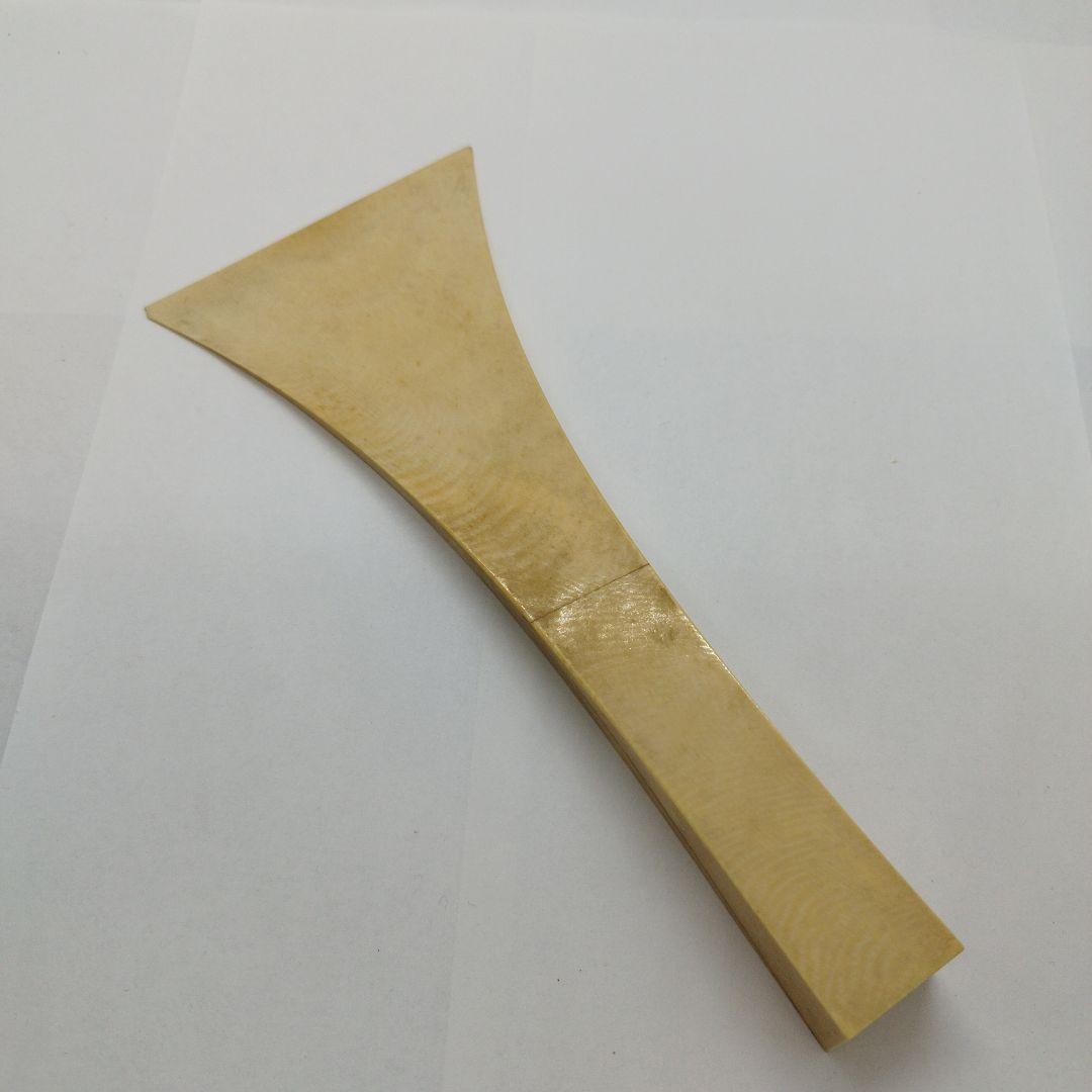 三味線 撥 バチ   天然素材　和楽器 弦楽器 重さ約　1 05g