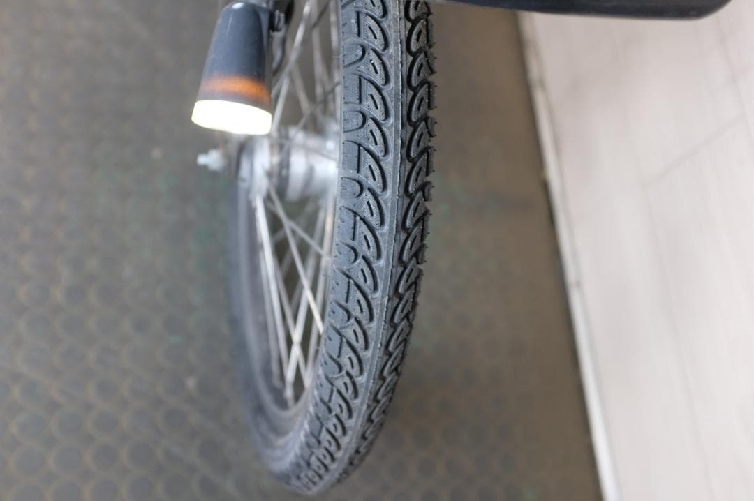 BS 　Bikke　20インチ　3段　8.9Ah（5点灯）充電器あり