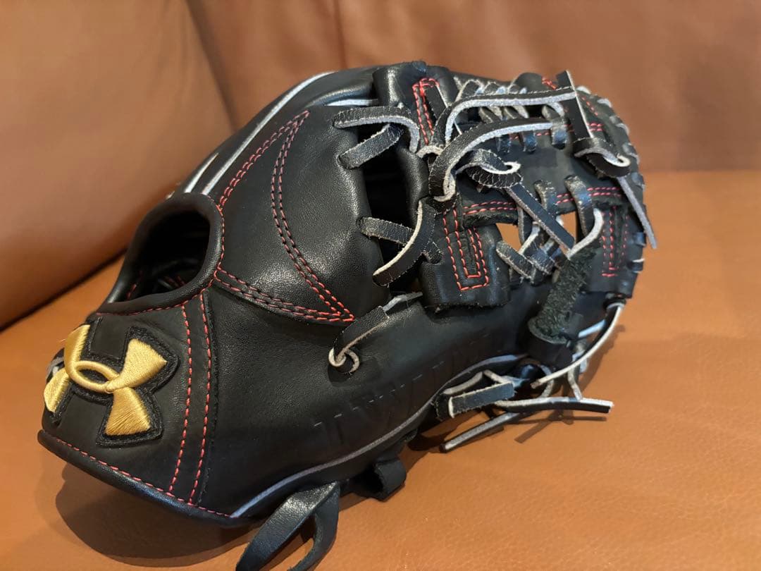Under Armour 軟式野球グローブ 黒