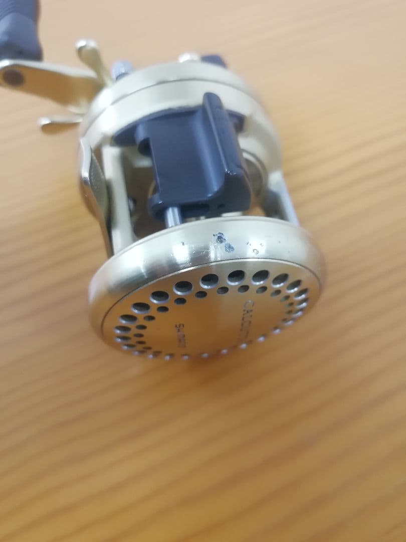 ① Shimano CALCUTTA 101xt
