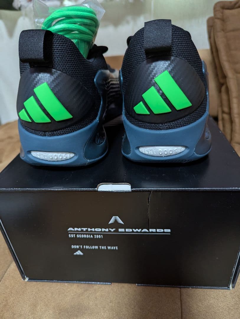 シューズ(男性用) adidas AE1 LOW