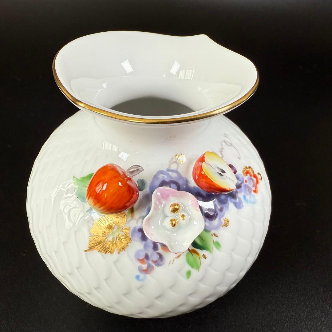 新品 マイセン 波の戯れ フルーツ 林檎 葡萄 貼花 花瓶１点(共箱付)、1級品