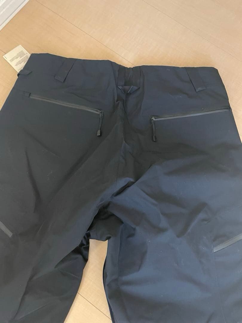 BURTON バートン GORE-TEX スノーボードパンツ Mサイズ 新品