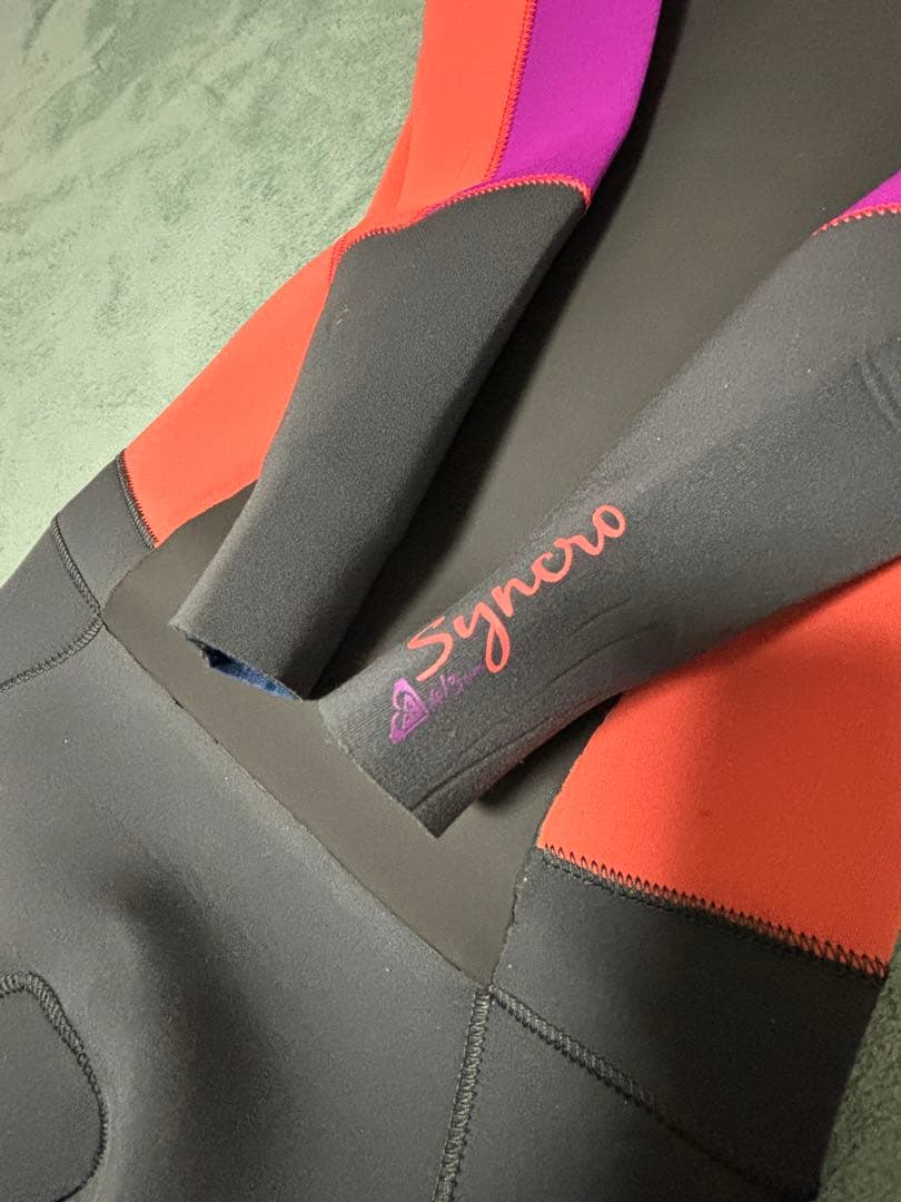 ROXY Syncro ウェットスーツ 4/3mm size 14