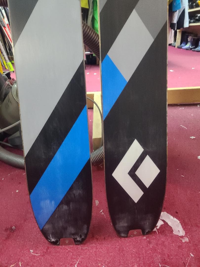 スキー 188cm  Carbon Megawatt Duke