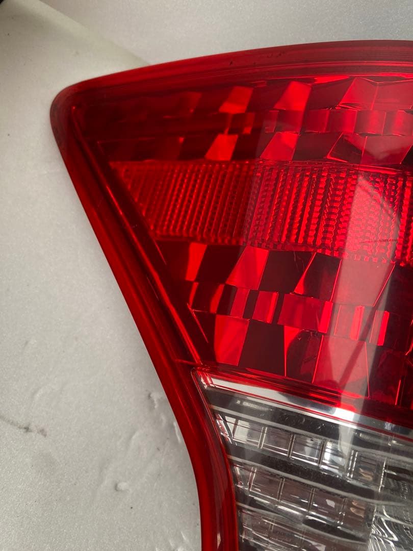 トヨタ クラウン（GRS180系）純正テールランプ左右セット