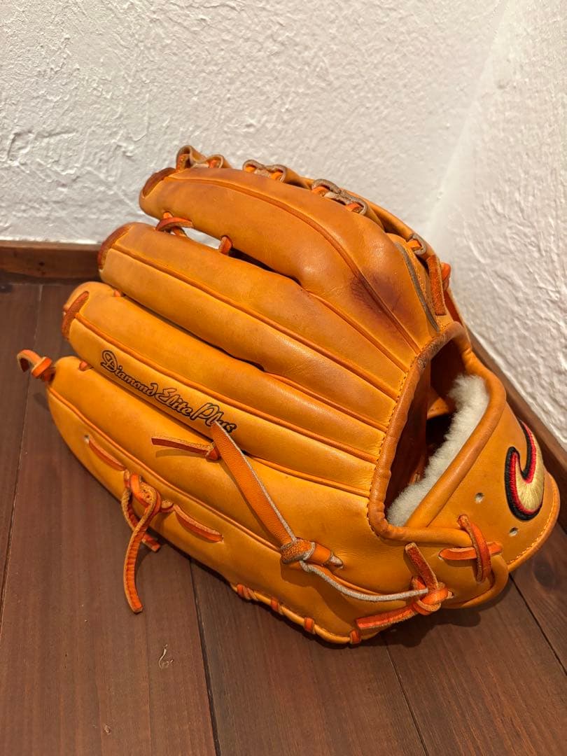 硬式グローブ 外野手用グローブ　ナイキ