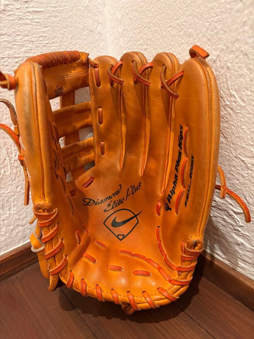 硬式グローブ 外野手用グローブ　ナイキ