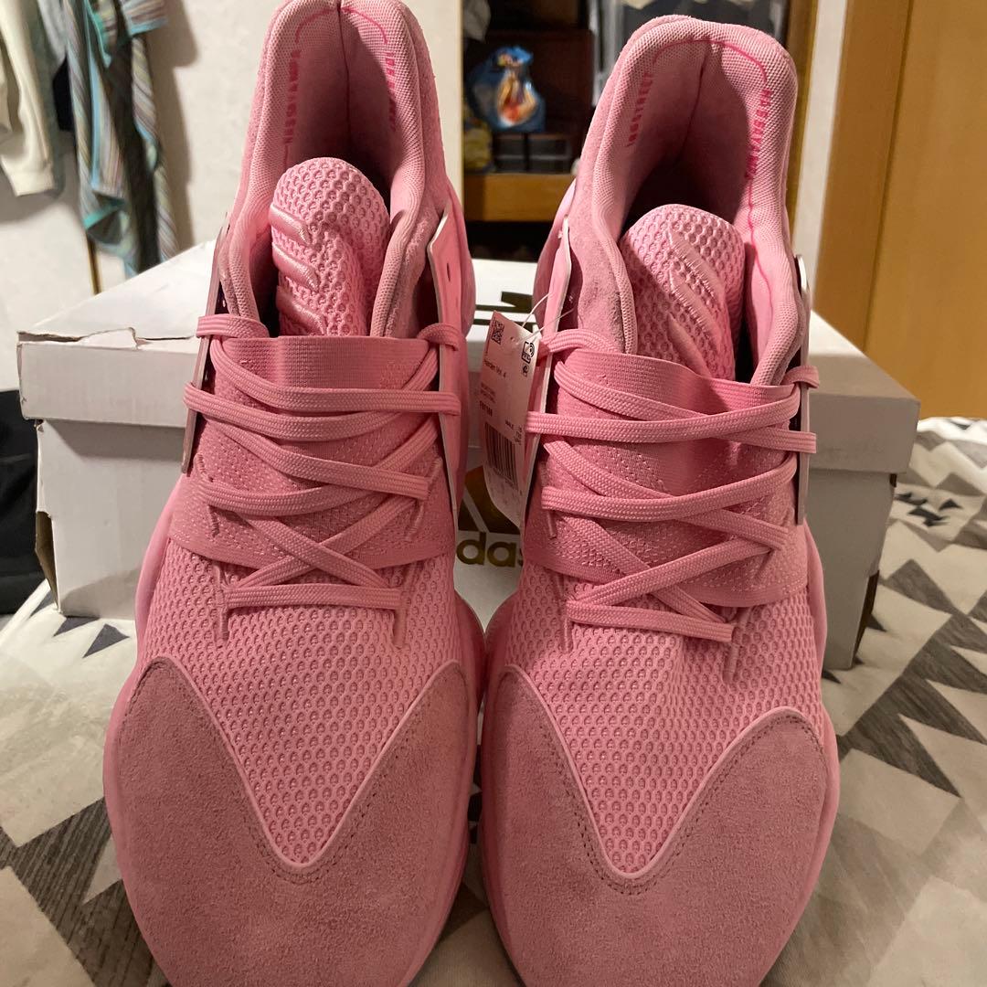 adidas ピンク バスケットボールシューズ サイズ 33cm