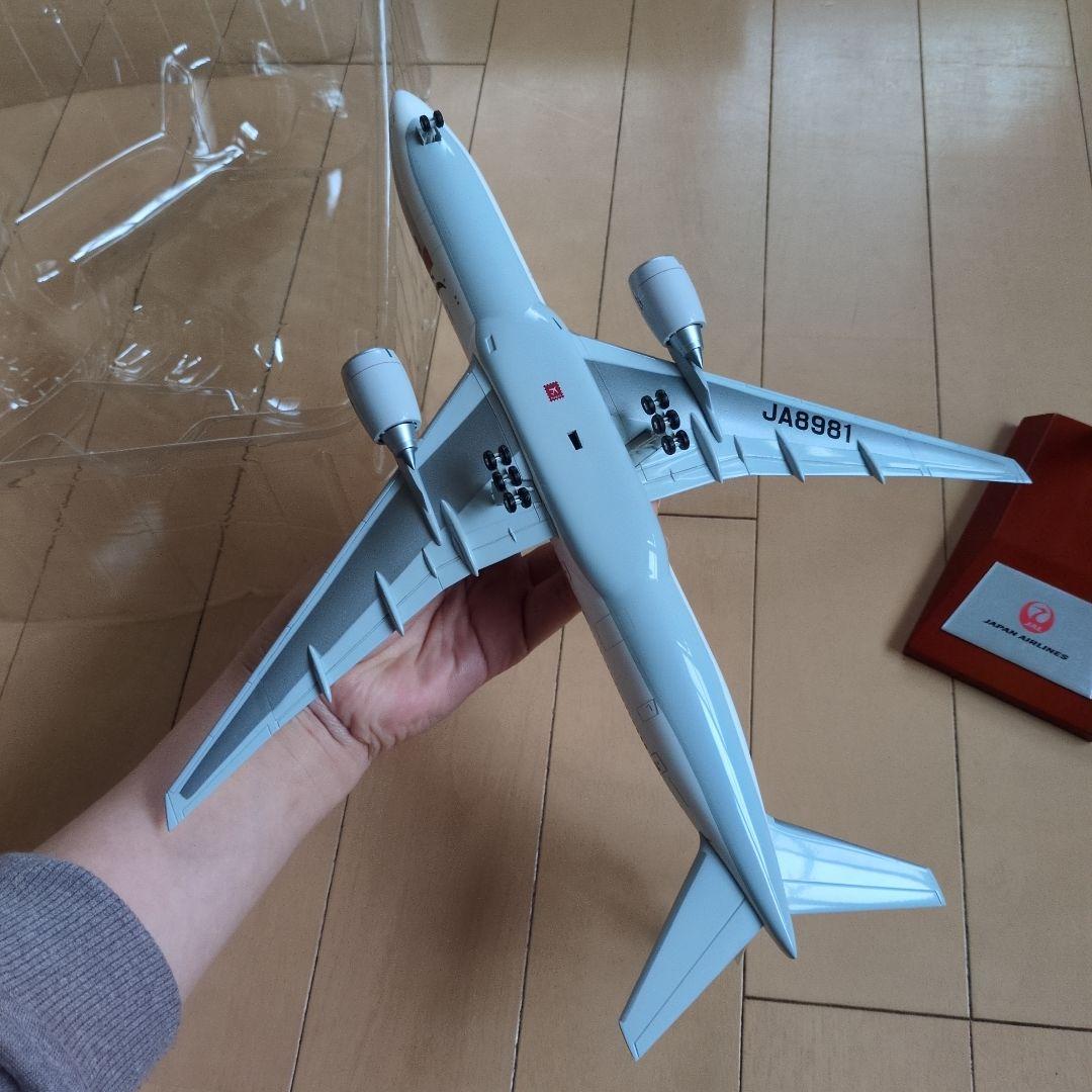 JAL BOEING777-200 初号機JA8981　1/200スケール模型