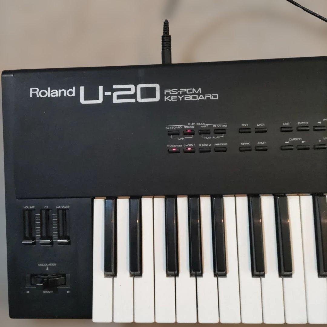 Roland U-20 RS-PCMキーボード /通電確認. ペダル、説明書付