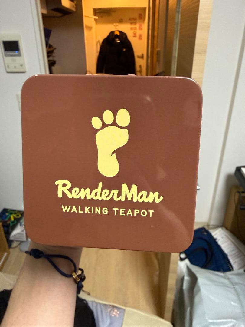 PIXAR Walking Teapot ビッグフットアラート付き