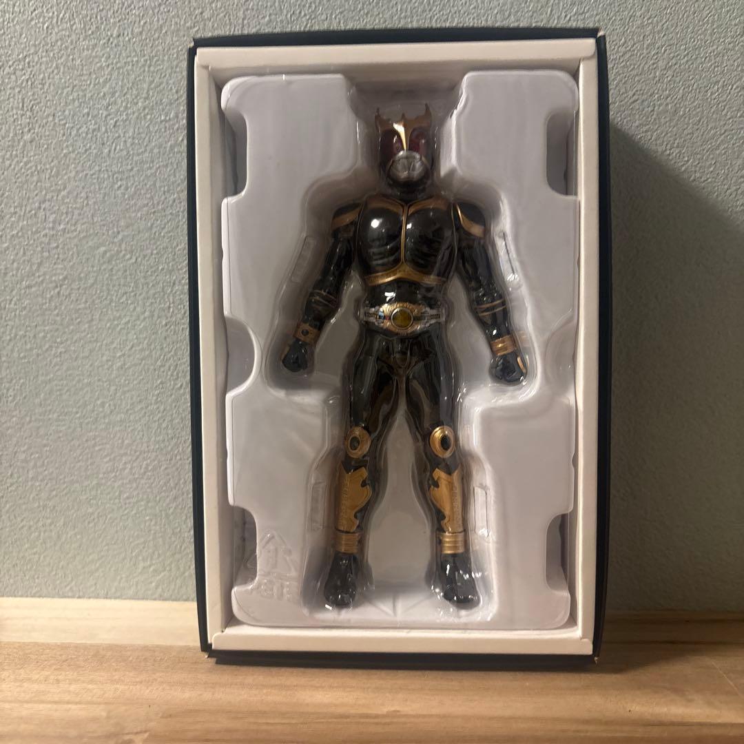 仮面ライダークウガ　アメイジングマイティ　真骨彫　S.H.フィギュアーツ　未開封