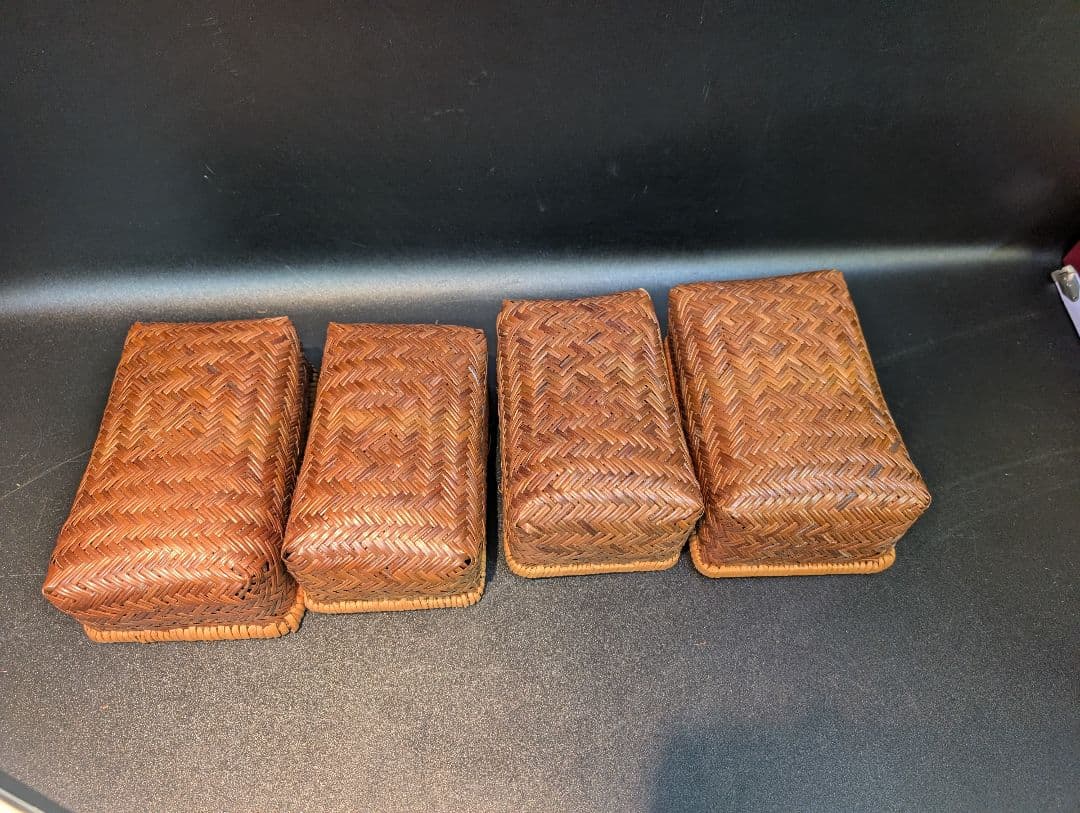 竹籠 2個まとめ売 おにぎり籠 行李 お弁当箱 竹細工 昭和レトロ 網籠 飯行李