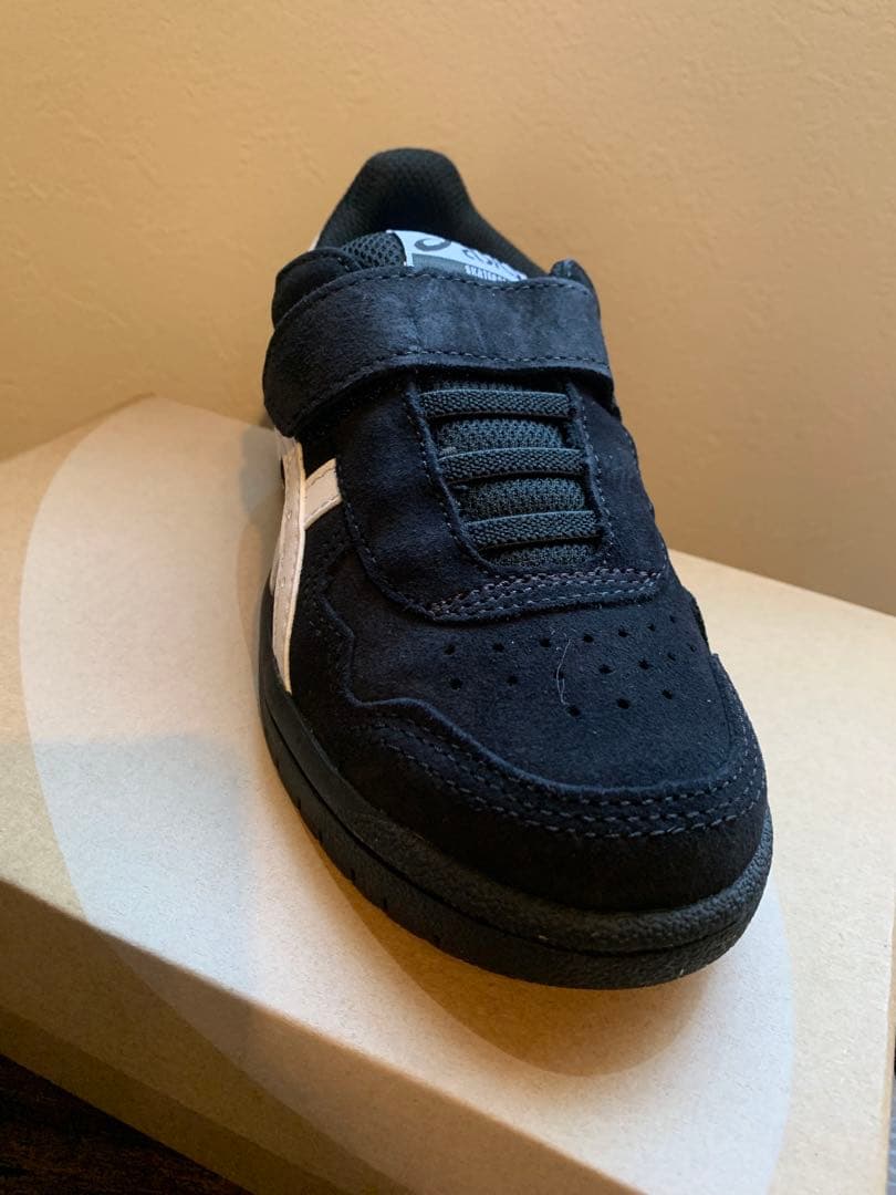 asics skateboarding kids スケートシューズ　19.5cm