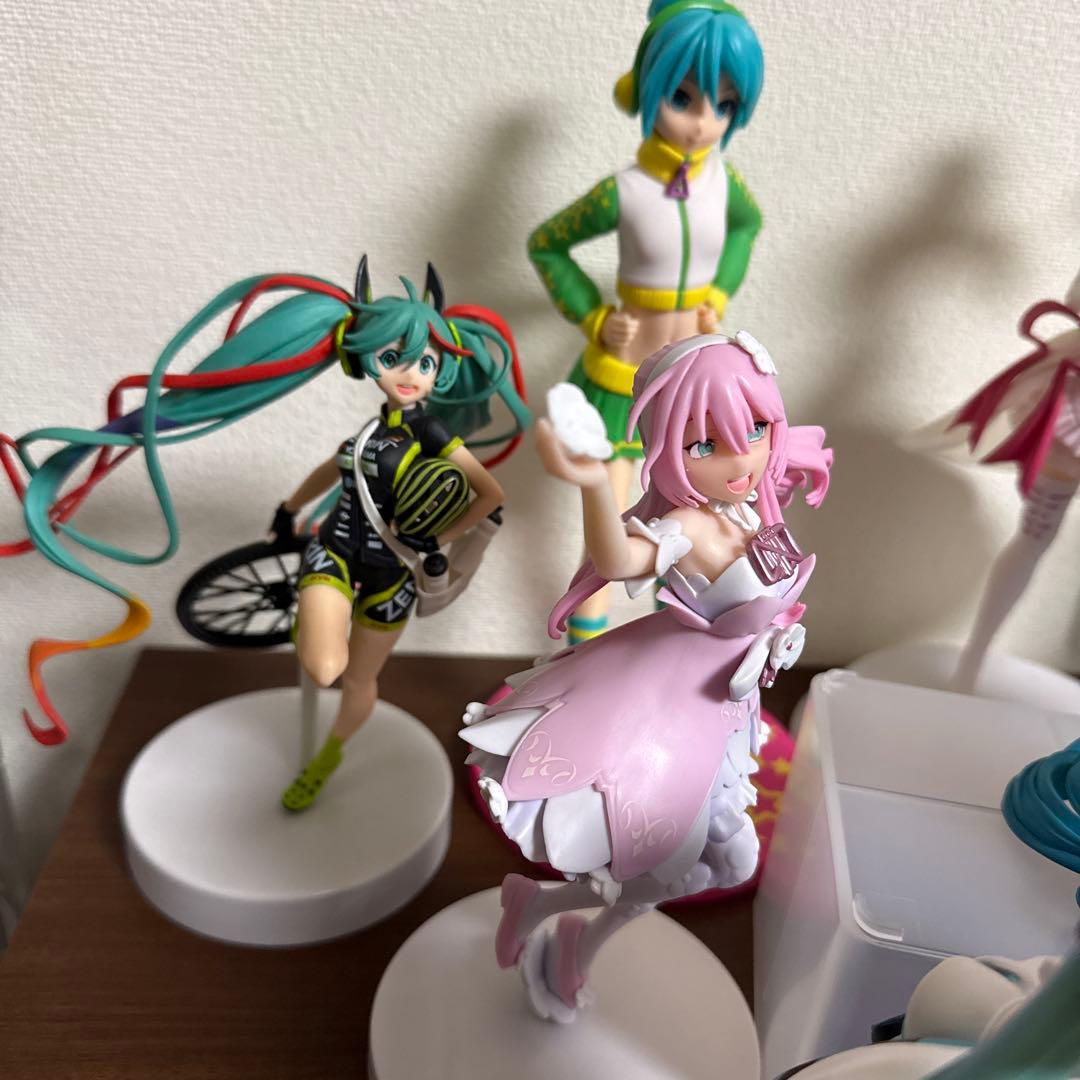 初音ミク　フィギュア　16体　まとめ売り