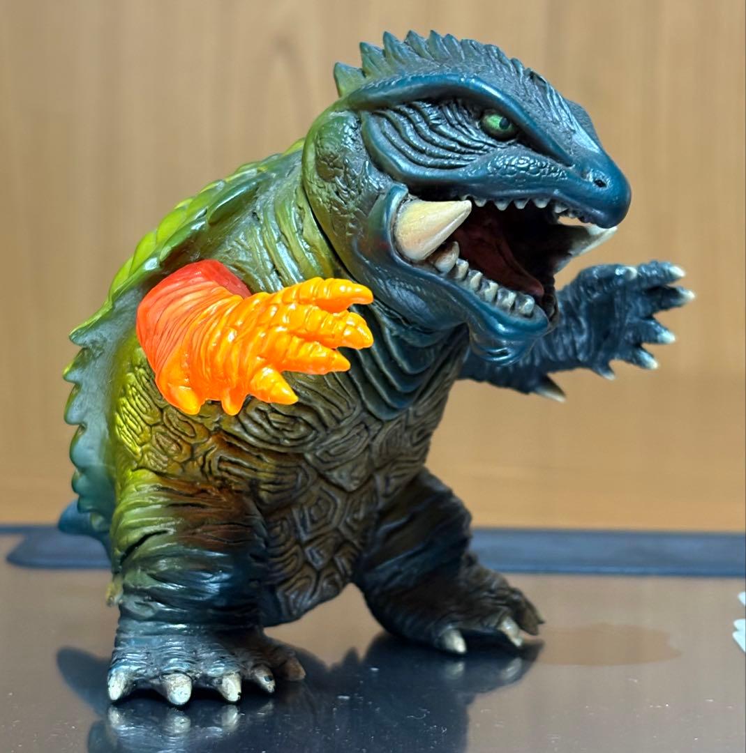 ソフビフィギュア ガメラ CUBE シカルナ工房 ガメラ3 バニシングフィスト