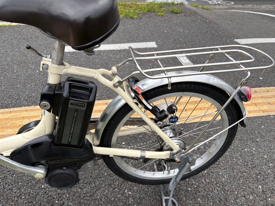 095中古YAMAHA電動アシスト自転車　8Ah 大阪
