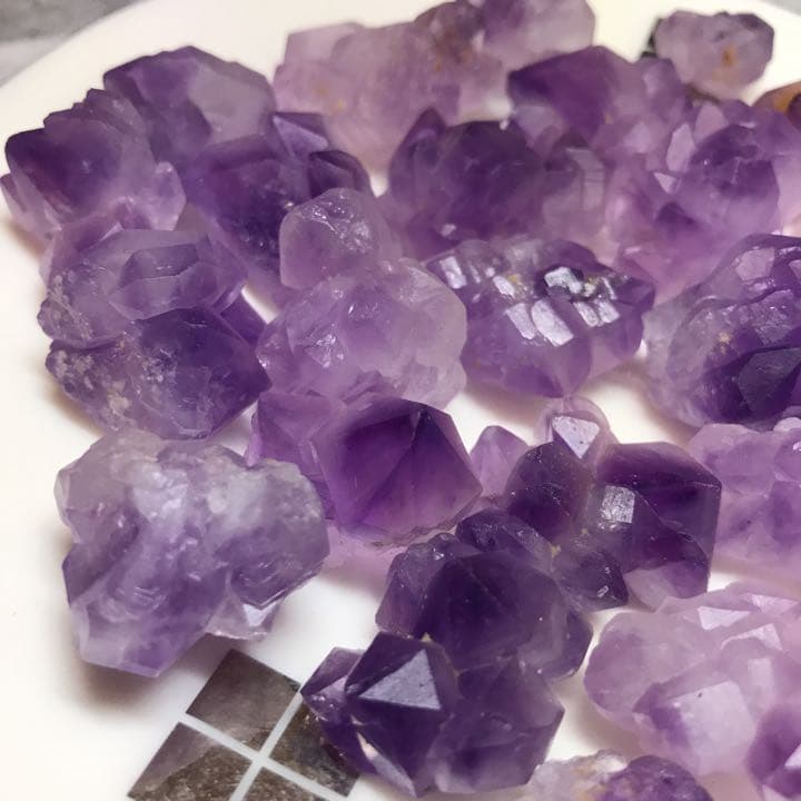 ★特選NEW★愛の守護石♡200g【ラベンダーアメジスト『紫水晶』結晶】❤️