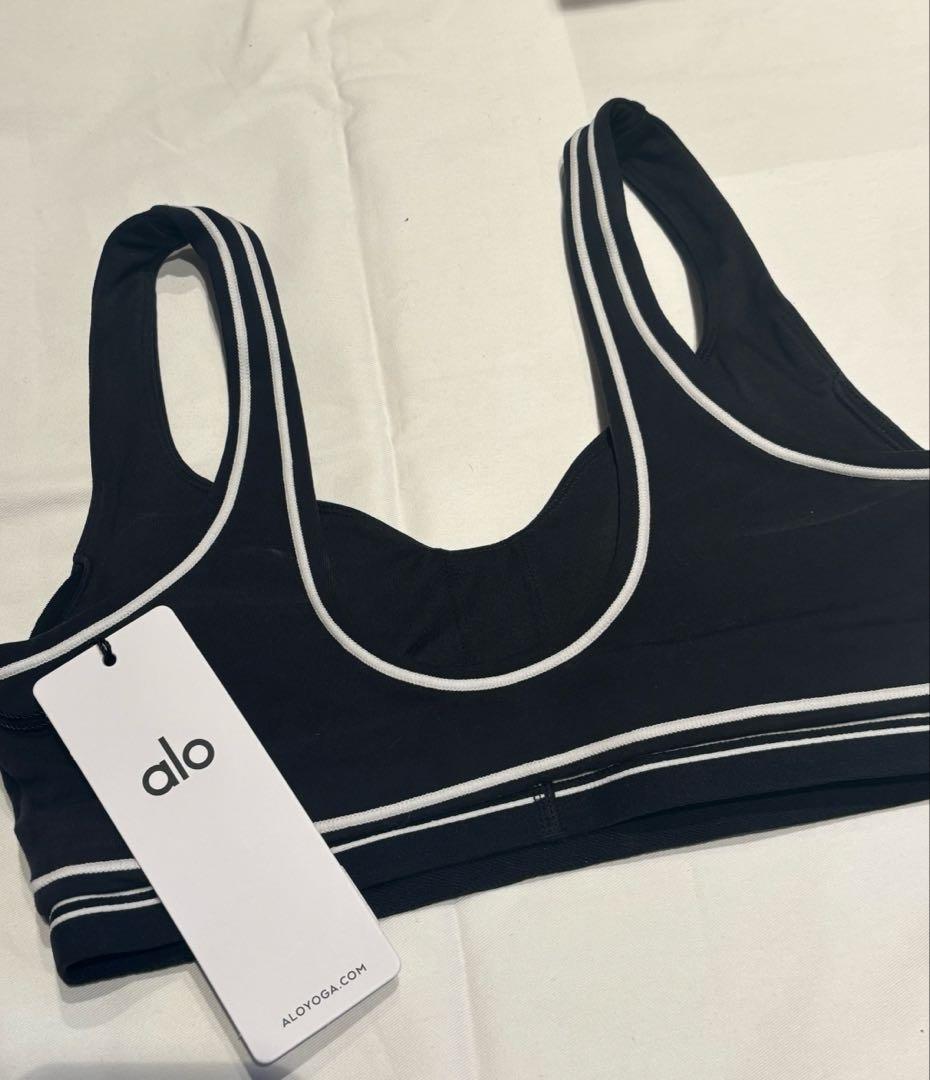 alo Airbrush Heart Throb Bra スポーツ ブラ ヨガ