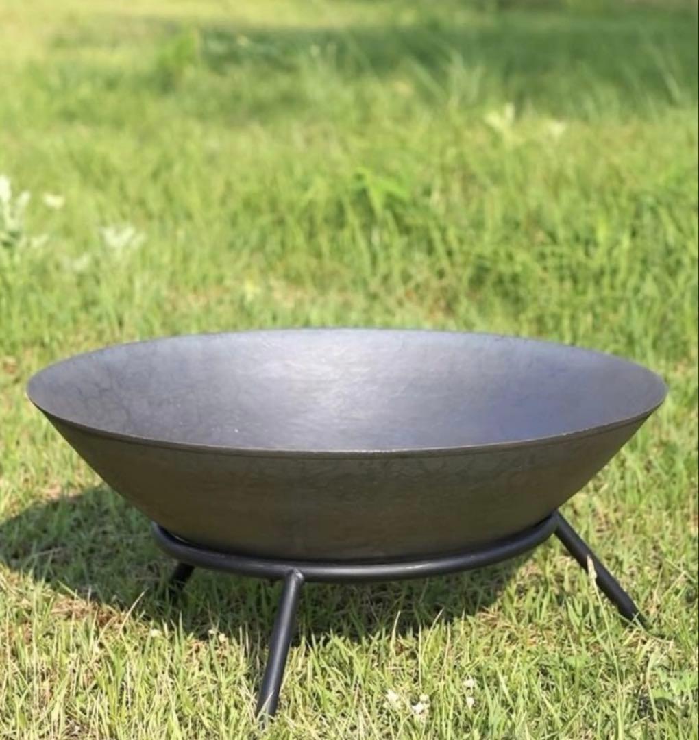 e新品未使用 訳アリ アウトレット 焚き火台 ファイヤーピット 初期型 56cm