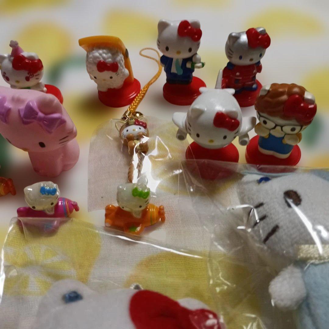 チャーミーキティフィギュア　着ぐるみチャーミーキティマスコット　キティまとめ売り