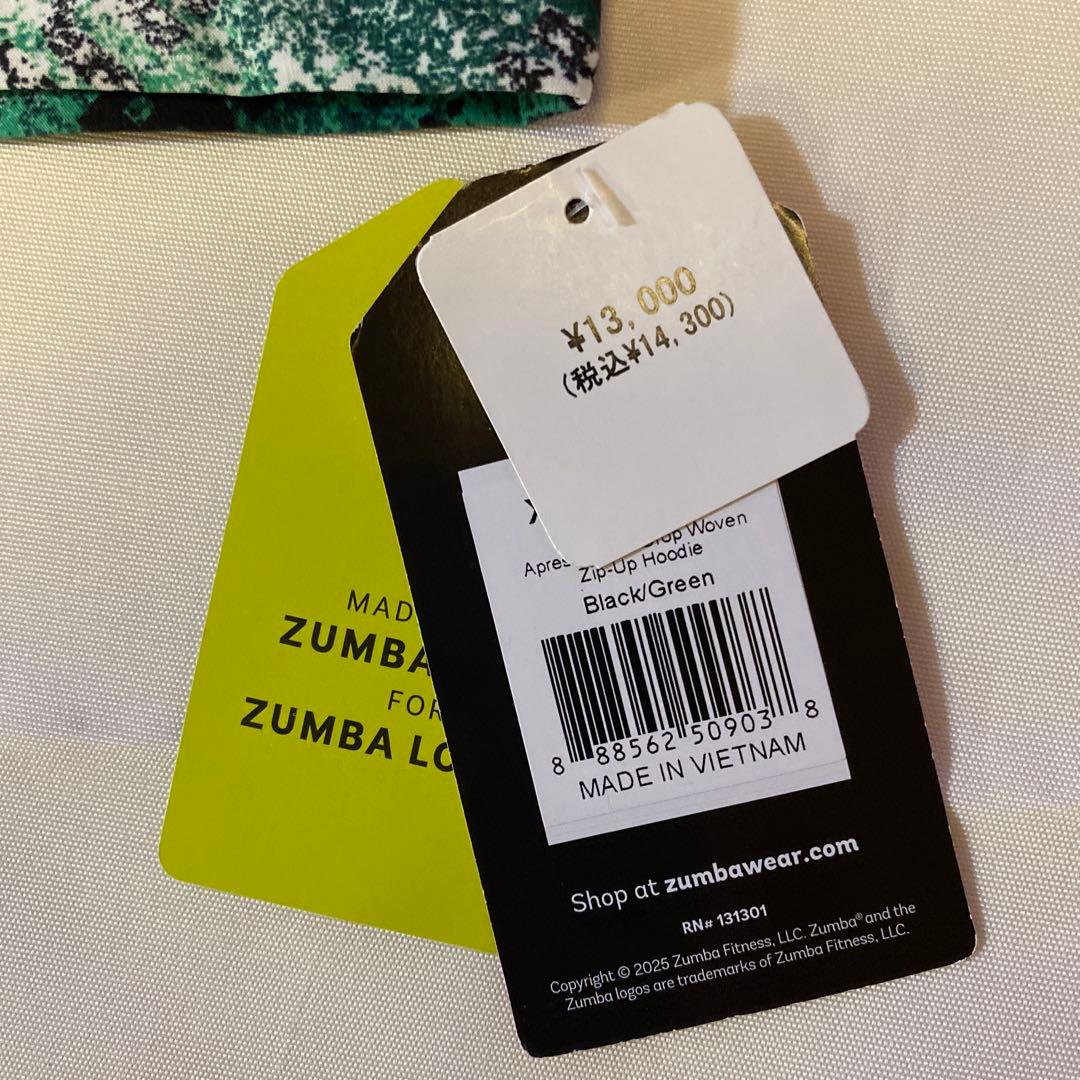 ZUMBA WEAR 、ジャケット、正規品