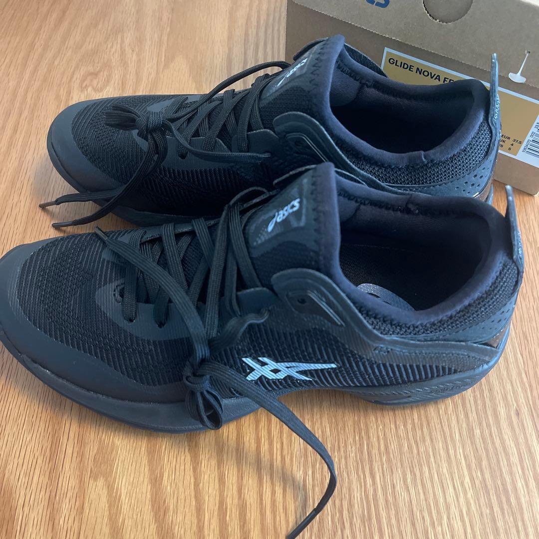 ASICS GLIDE NOVA FF 3バスケットシューズ 23.5cm 黒