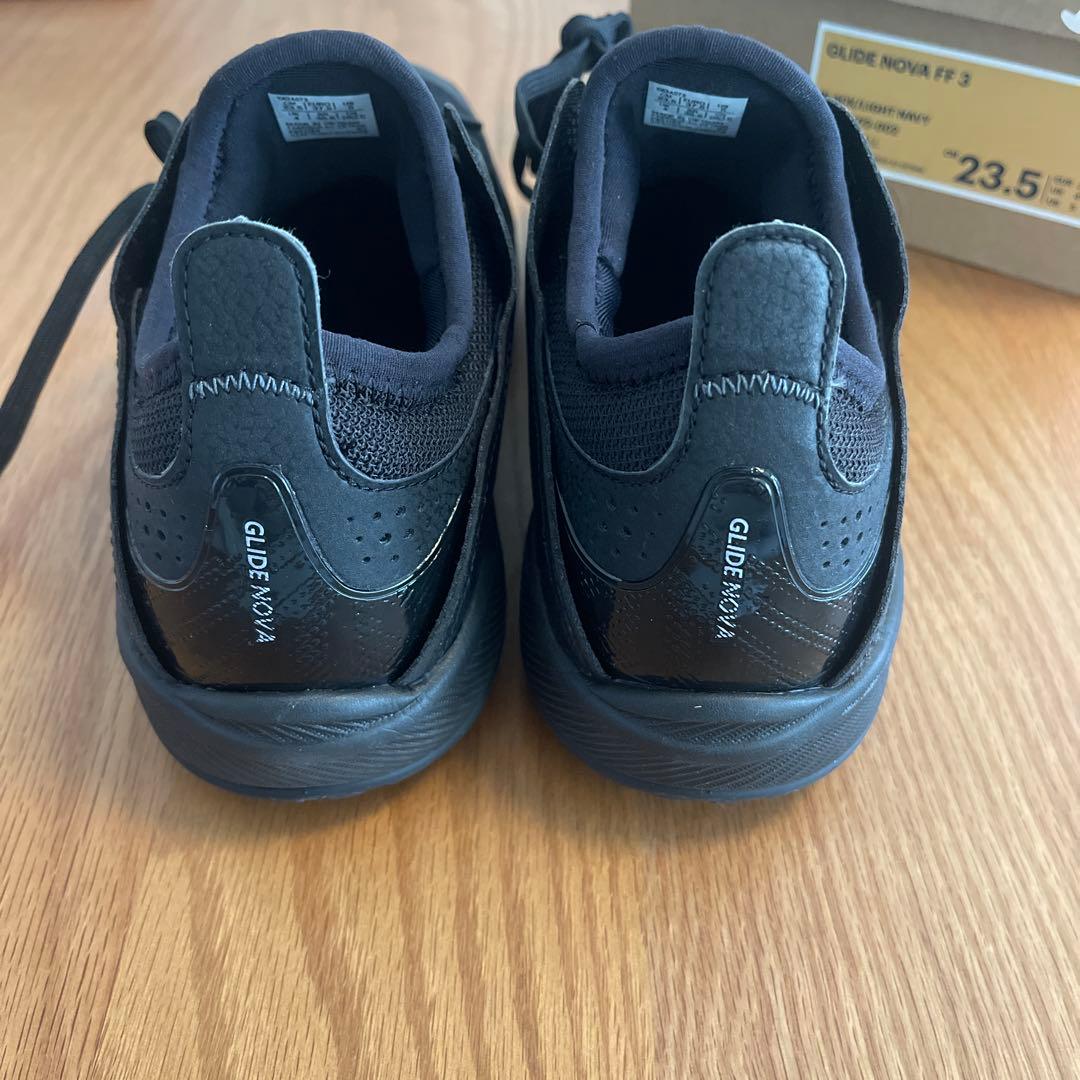 ASICS GLIDE NOVA FF 3バスケットシューズ 23.5cm 黒