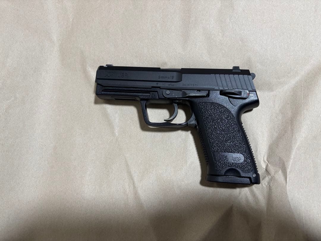 最終値下げ！！東京マルイ製　h&k USP ガスブローバック式エアガン