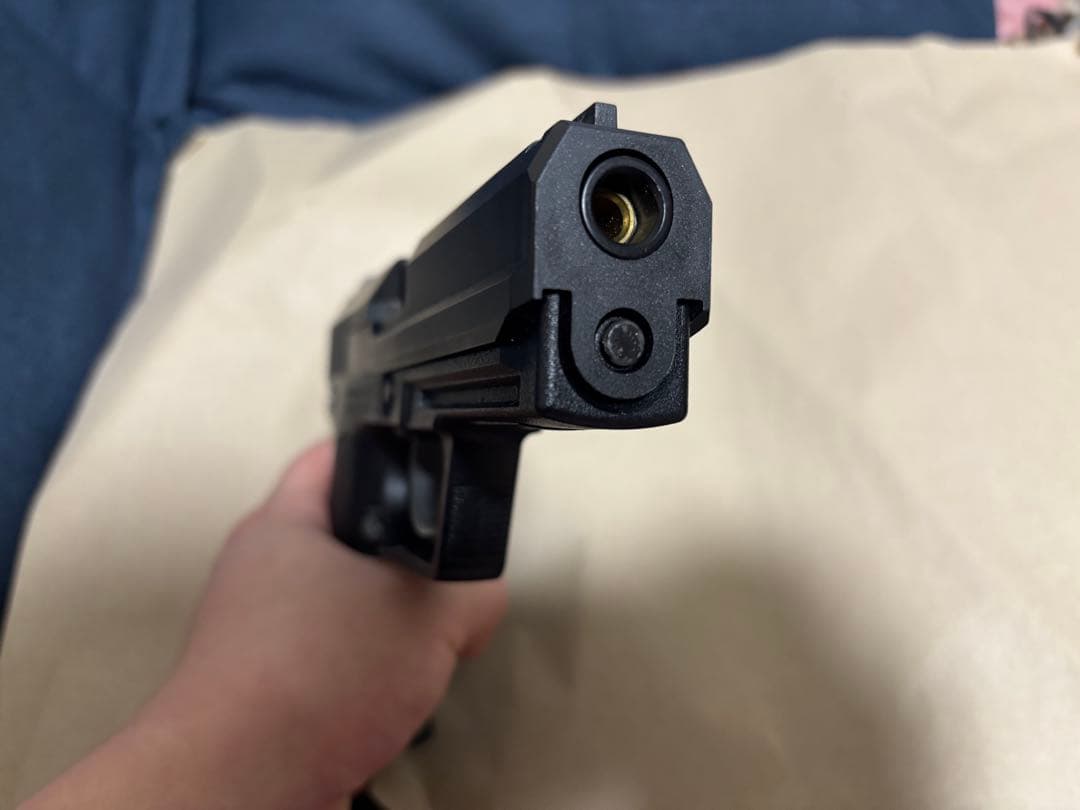 最終値下げ！！東京マルイ製　h&k USP ガスブローバック式エアガン