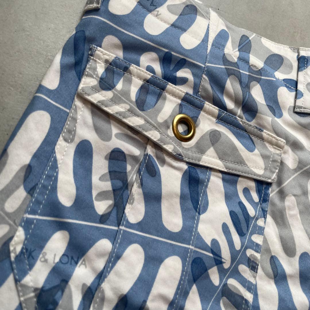 【美品】MARK&LONA マークアンドロナ 総柄ショートパンツ スカルワッペン