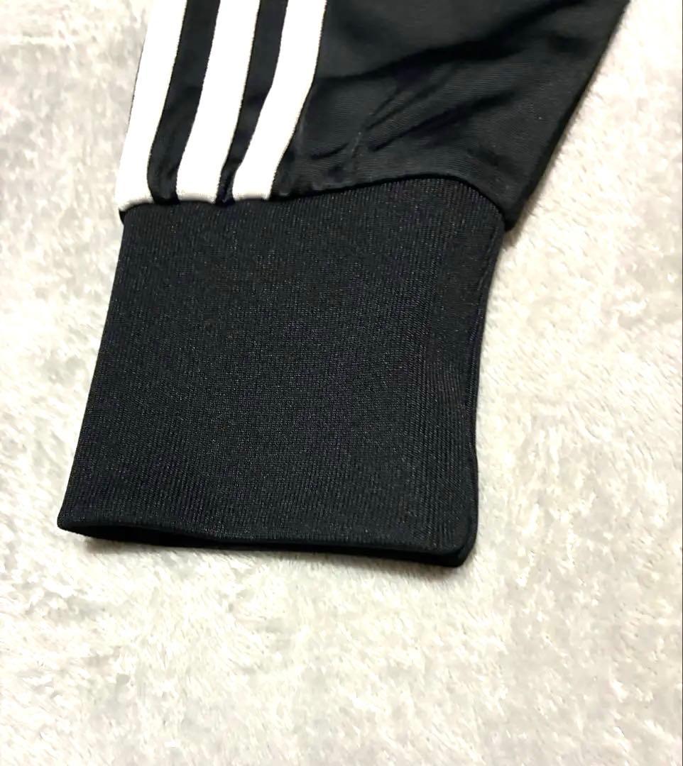 adidas ブラック トラックスーツ 上下セット　サイズ違い