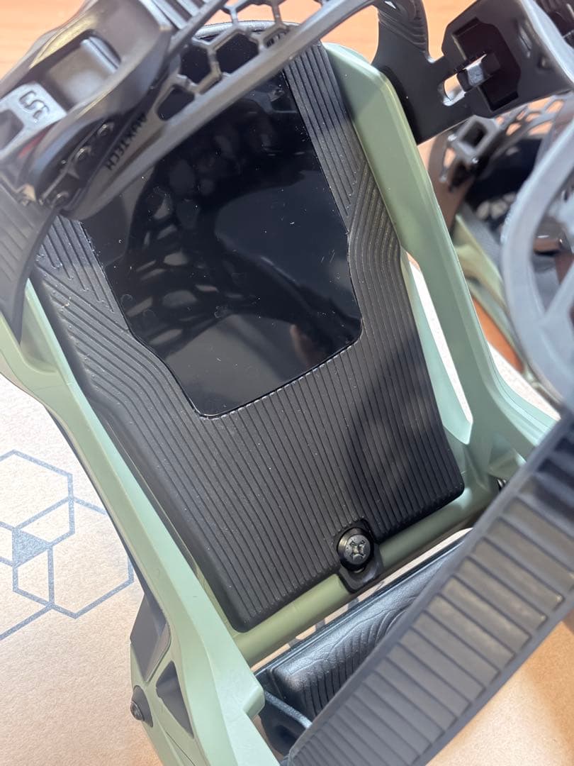 NIDECKER SUPERMATIC ビンディング　オリーブ　M