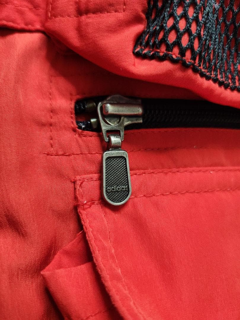 90ｓadidas ヴィンテージ　レッド　フィッシングベスト XL（105）