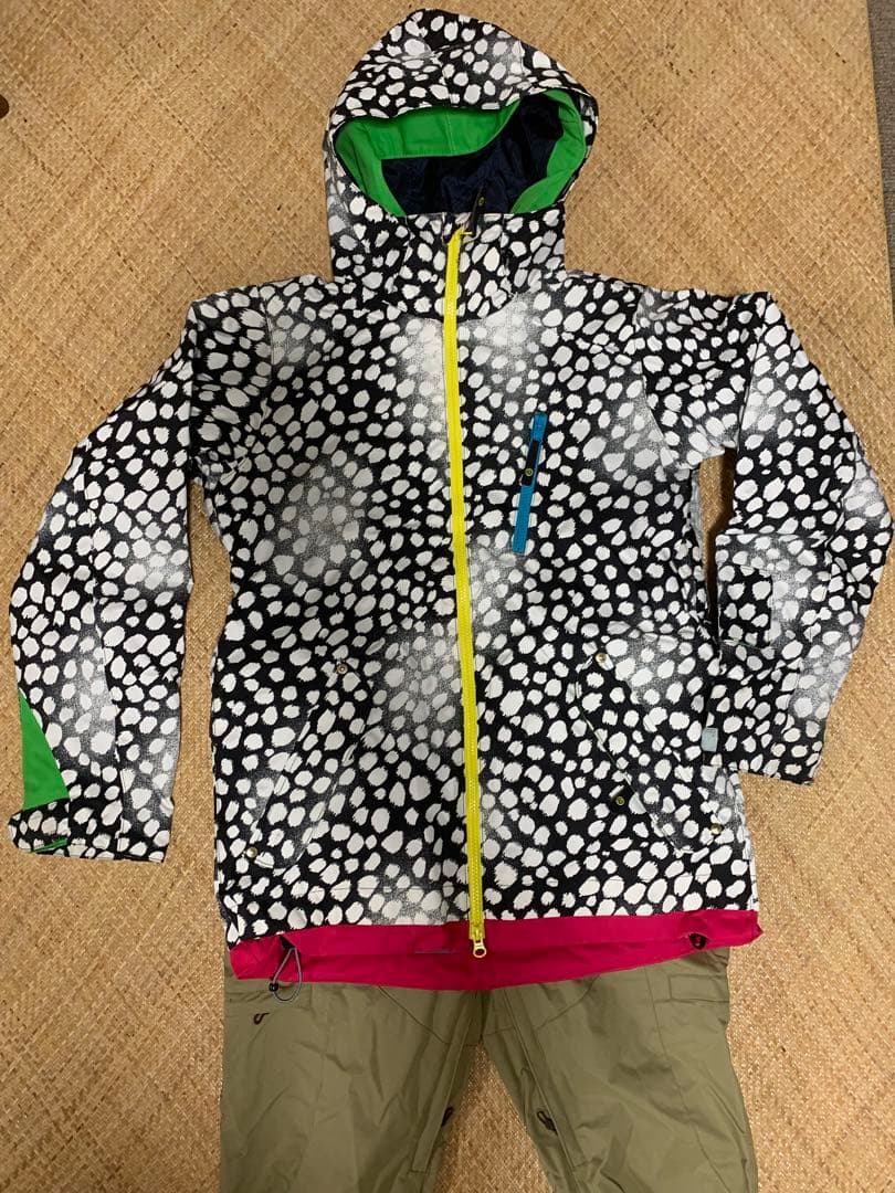 ROXY レディース　スノボウェア　上下セット　S-Mサイズ　美品　防寒　撥水