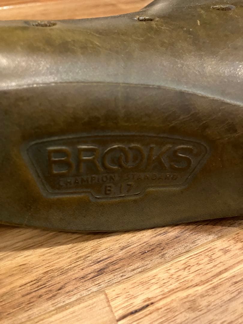 H*r様 BROOKS 革サドル B17 緑