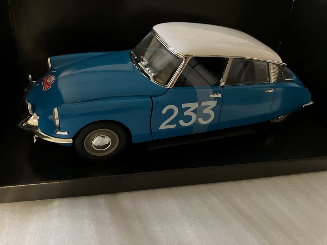 CITROEN　DS　RALLYE　1963　スカイブルー