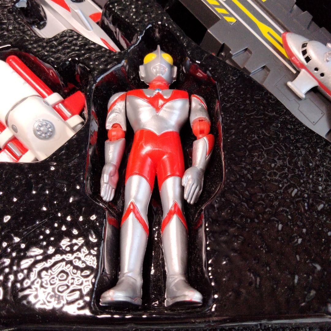 １９９５年発売　ウルトラマン　出撃！！　ウルトラメカセレクション