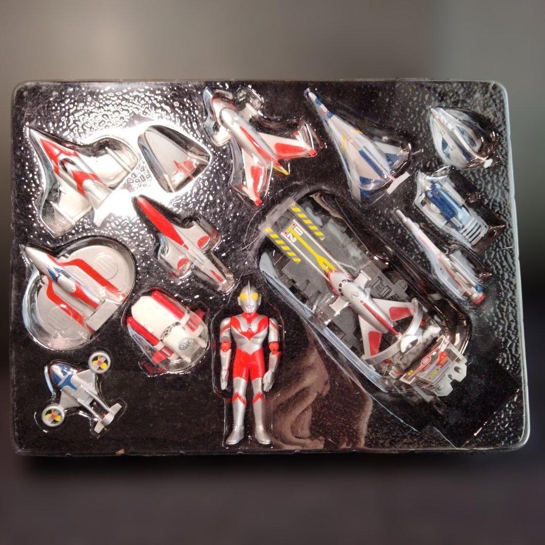 １９９５年発売　ウルトラマン　出撃！！　ウルトラメカセレクション