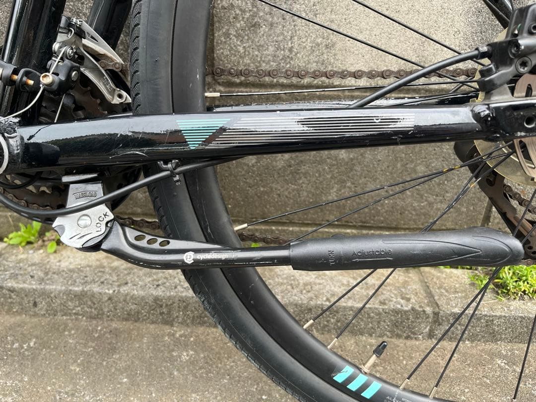 Bianchi C-Sports 2 クロスバイク 黒色 アルミ